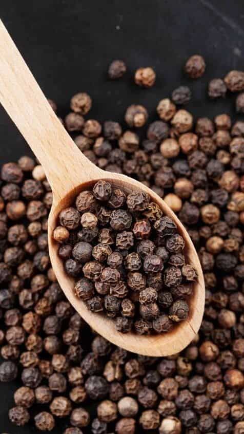 Black Pepper (Kali Mirch) – Premium Quality Spice